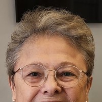 Notary Public in Phoenix, Arizona 85012, Patricia Brett