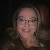 Notary Public in Miami, Florida 33175, Karin Lorena Cruz