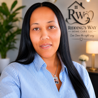 Notary Public in sarasota, Florida 34235, Amanda REDDING