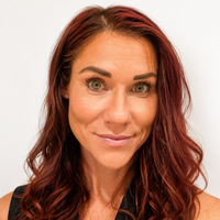 Notary Public in yuba city, California 95993, Michelle Vandeburgh