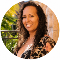 Notary Public in San Bernardino, California 92410, Diana Rendon