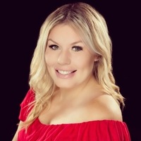 Notary Public in Houston, Texas 77034, Summer Olthoff