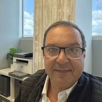 Notary Public in Orlando, Florida 32809, Dale Omana