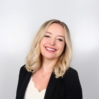 Notary Public in San Diego, California 92128, Lacey Stafford