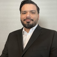 Notary Public in Houston, Texas 77008, Bobby Martinez