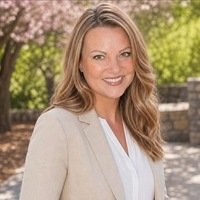 Notary Public in Bristol, Virginia 24202, Angela Jones