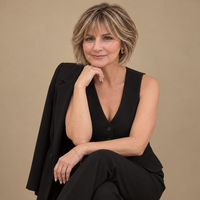 Notary Public in Bermuda Dunes, California 92203, Araceli Lucas