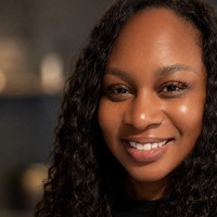 Notary Public in pacific, Washington 98047, Quenesha Anderson