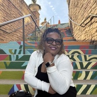 Notary Public in Independence, Missouri 64055, Towana S Davis