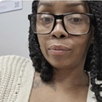 Notary Public in Chicago, Illinois 60620, Henrietta Winfield