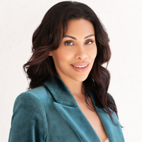 Notary Public in Reseda, California 91335, Vanessa Brink