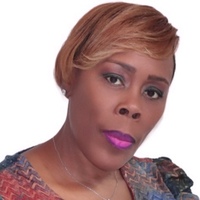 Notary Public in Dallas, Texas 75247, Gwen Robinson