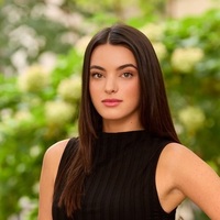 Notary Public in miami, Florida 33131, Sloane Kraftsow