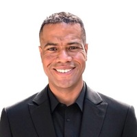 Notary Public in Fort Lauderdale, Florida 33301, Brian Neal