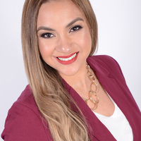 Notary Public in Orlando, Florida 32837, Diana Cruz