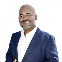 Notary Public in Miami, Florida 33138, Pedro Gonzalez