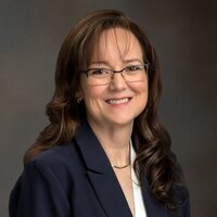 Notary Public in Salina, Kansas 67401, Kristi Hays