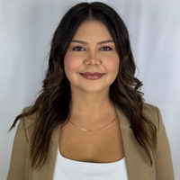 Notary Public in Huntington Beach, California 92647, Heather Wright