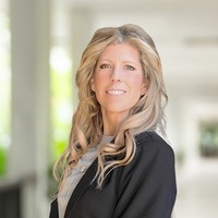 Notary Public in New Richmond, Wisconsin 54017, Laurie Peterson