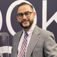 Notary Public in Phoenix, Arizona 85042, Adam Castillo