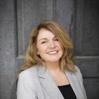 Notary Public in Columbus, Wisconsin 53925, Amy J Sandow