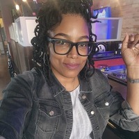 Notary Public in Waukegan, Illinois 60085, Tomeka Vercher