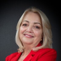 Notary Public in West Palm Beach, Florida 33417, Arminda Vidal