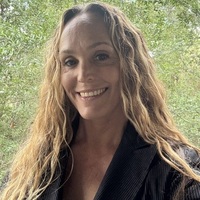 Notary Public in Larkspur, California 94939, Tara Serkanic