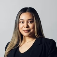 Notary Public in Chicago, Illinois 60630, Stephanie Delgado