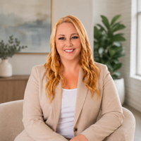 Notary Public in Hudson, Florida 34667, Crystal Littlefield
