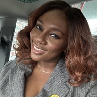 Notary Public in Chicago, Illinois 60649, Victoria Alao