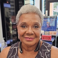 Notary Public in Estero, Florida 33928, Carolyn Patrick 