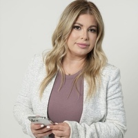 Notary Public in Miami, Florida 33165, Decire Verdecia Barbat