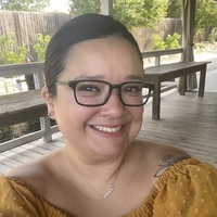 Notary Public in Dallas, Texas 75206, Lauren  Almazan