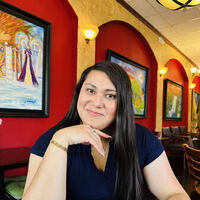 Notary Public in The Dalles, Oregon 97058, Yireth Santana