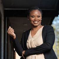 Notary Public in Winston Salem , North Carolina 27105, Stephanie Curbeam