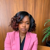 Notary Public in Riverside , California 92505, Marie Larkins