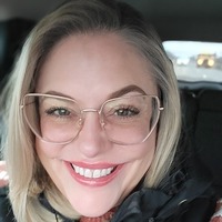Notary Public in Medford, Oregon 97504, Michelle Marie Bolinger 