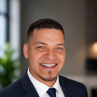 Notary Public in Houston, Texas 77079, Jorge Escobar
