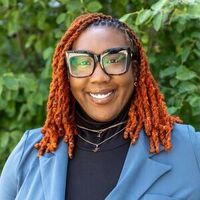 Notary Public in Chicago, Illinois 60637, Maisia Reid