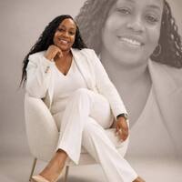 Notary Public in Bridgeport, Connecticut 06604, Andrea Sellers