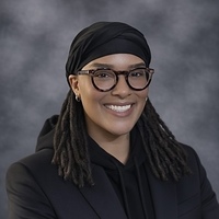 Notary Public in Seattle , Washington 98178, Shamira S  Vega 