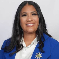 Notary Public in Tampa, Florida 33605, Trina Canario