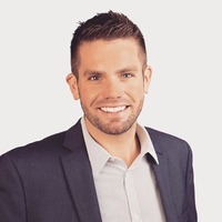 Notary Public in Dallas, Texas 75219, Logan Nichols