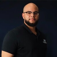 Notary Public in Woodside, New York 11377, Christian Cueto