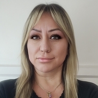 Notary Public in Long Beach, California 90805, Yvonne Dominguez