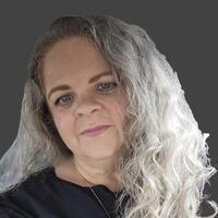Notary Public in Albany, Oregon 97322, Deanna Vandehey