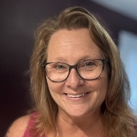 Notary Public in Jacksonville, North Carolina 28546, M. Ann Velez