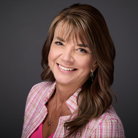Notary Public in Omaha, Nebraska 68116, Becky Brown