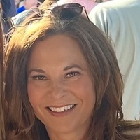 Notary Public in Lake Oswego, Oregon 97034, Alix Edwards